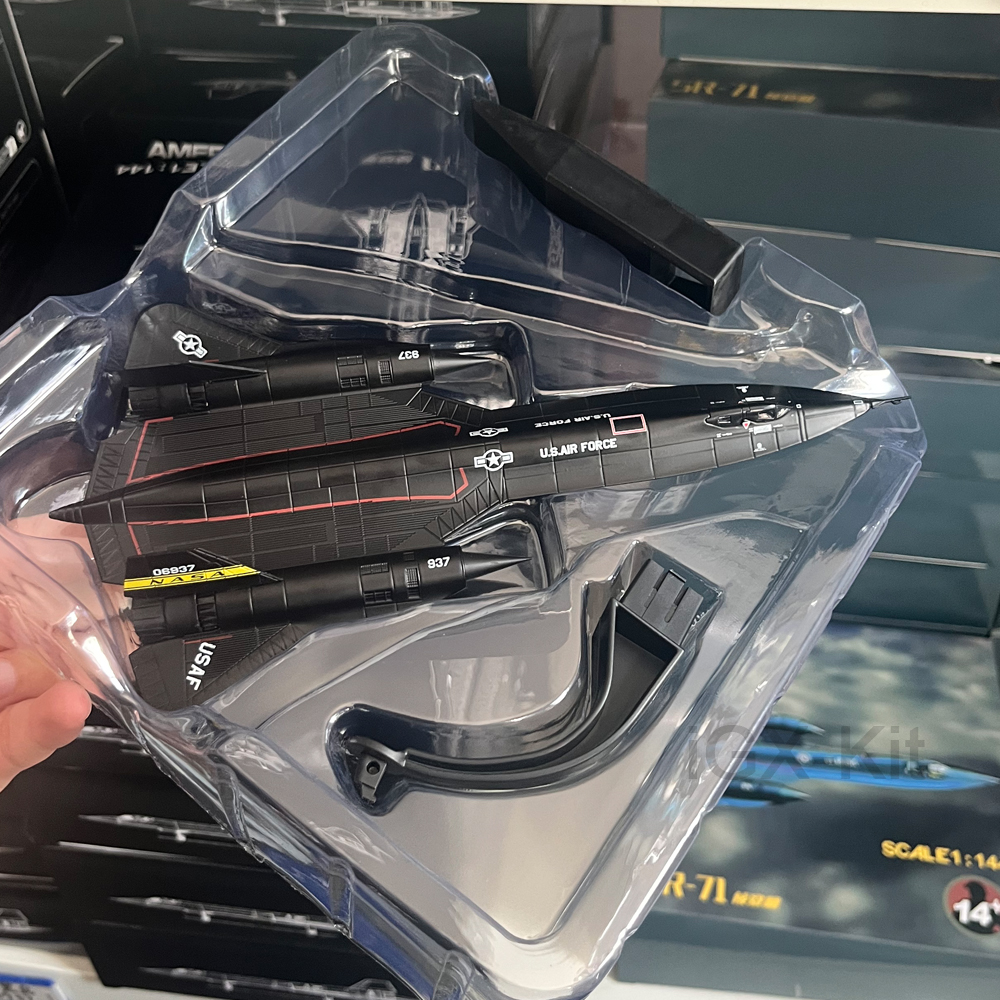 1:144 Scale US SR71 SR-71 Blac - Model Kit Airplane ulasan dan harga