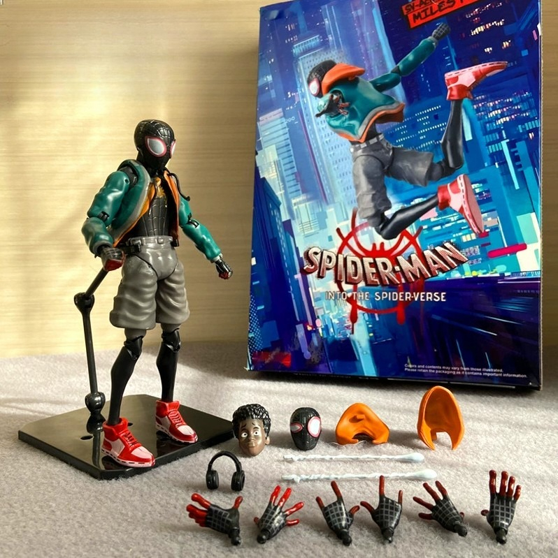 Sv Action Spiderman Miles Mora - Model Kit Thousand Sunny ulasan dan harga