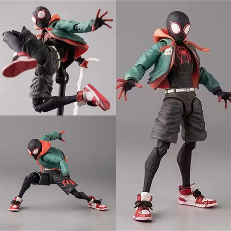 Sv Action Spiderman Miles Mora - Model Kit Thousand Sunny ulasan dan harga